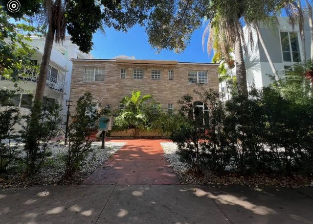 828 Pennsylvania Avenue, Miami Beach