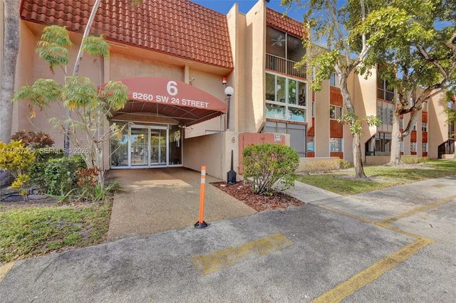 3 of 7 - 8260 Sw 24th Street #6210, North Lauderdale, FL