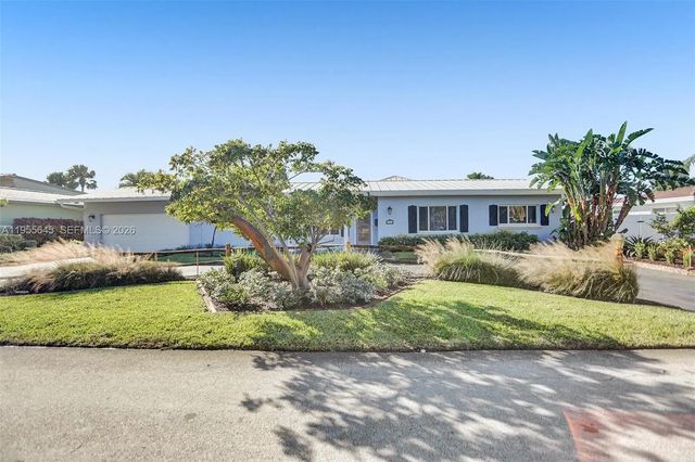 2797 Ne 21st Terrace, Lighthouse Point