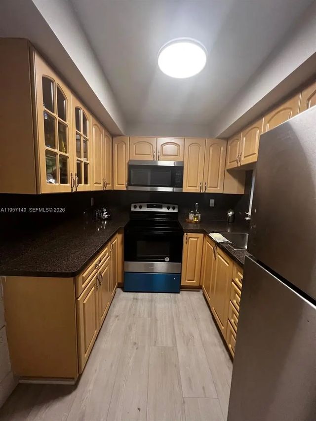 4 of 19 - 11750 Sw 18th Street #125-1, Miami, FL