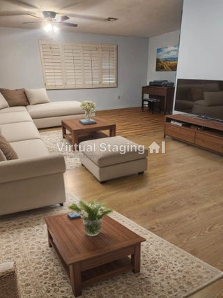 Photo of Listing #R11159966