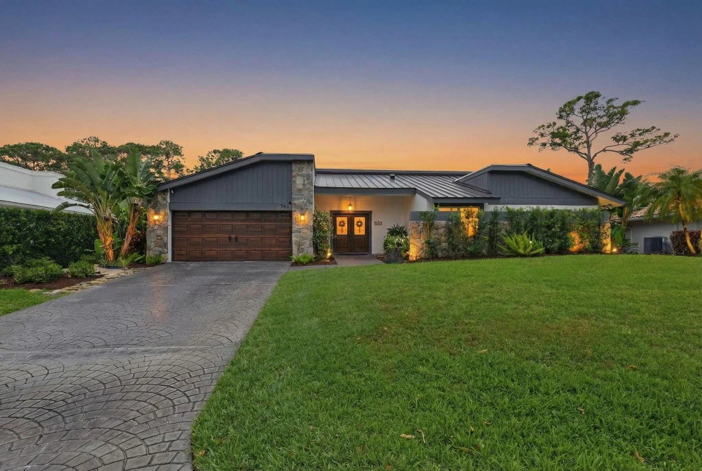 701 Lakewoode Circle, Delray Beach