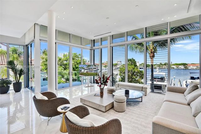 5 of 85 - 3750 Yacht Club Drive #th1, Aventura, FL