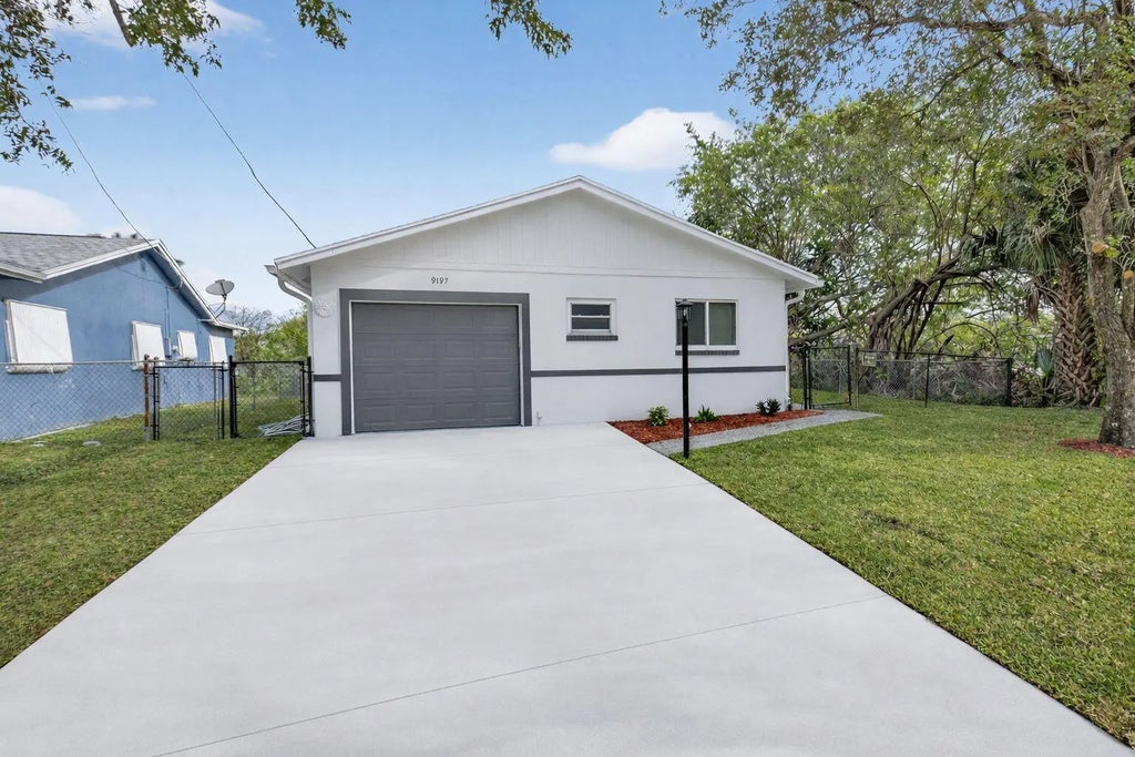 9197 Sw 3rd Street, Boca Raton