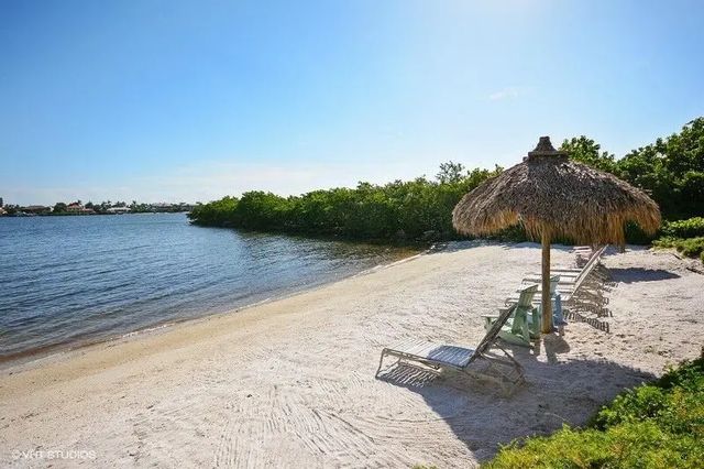 2 of 26 - 1000 Scotia Drive #304, Hypoluxo, FL