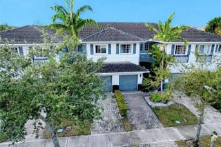 Photo of Listing #F10549876