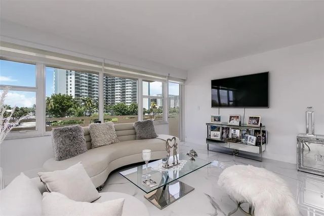 3333 Ne 34th Street #304, Fort Lauderdale