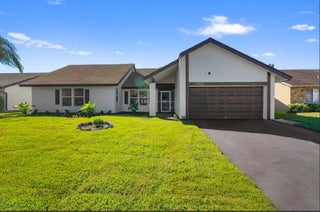 Photo of Listing #F10549796