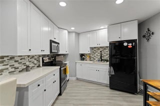 Photo of Listing #F10549895