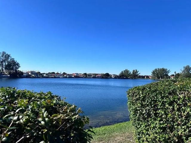2480 W 67th Place #23-12, Hialeah