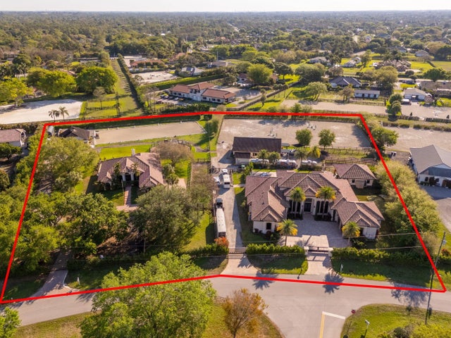 Photo of Listing #R11160100