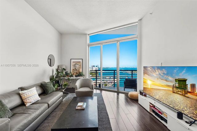 2 of 12 - 335 S Biscayne Boulevard #uph-10, Miami, FL