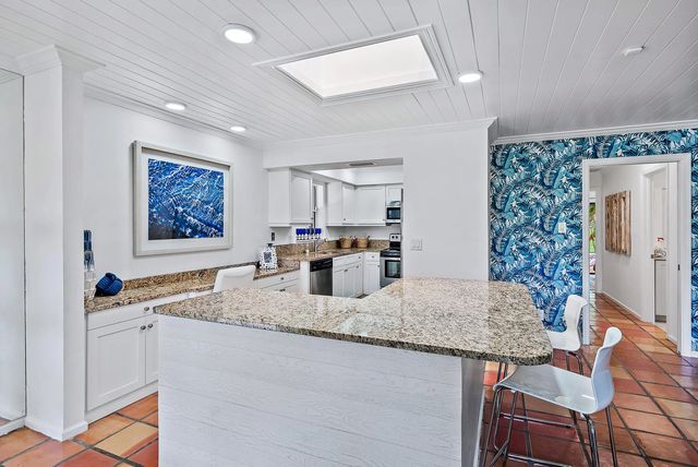 5 of 16 - 11325 Twelve Oaks Way, North Palm Beach, FL
