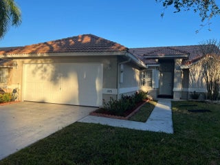 Photo of Listing #R11160115