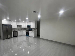 Photo of Listing #R11160156