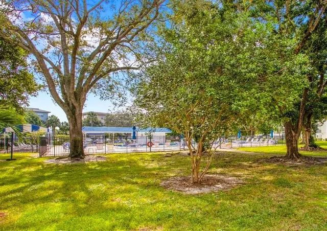 5 of 38 - 3001 Portofino Isle #e2, Coconut Creek, FL