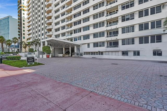 2 of 56 - 5005 Collins Avenue #824, Miami Beach, FL