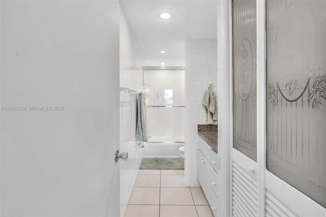 5 of 56 - 5005 Collins Avenue #824, Miami Beach, FL