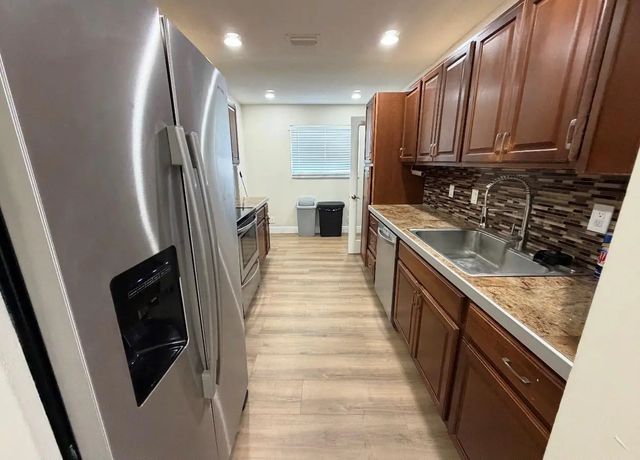 4 of 11 - 2405 Nw 54th Street, Tamarac, FL