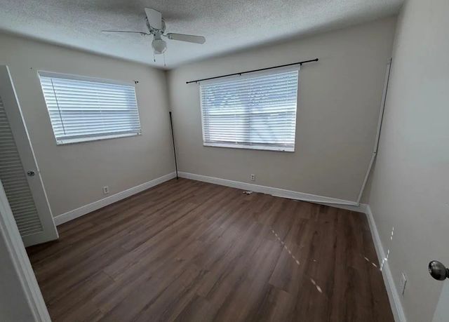 5 of 11 - 2405 Nw 54th Street, Tamarac, FL