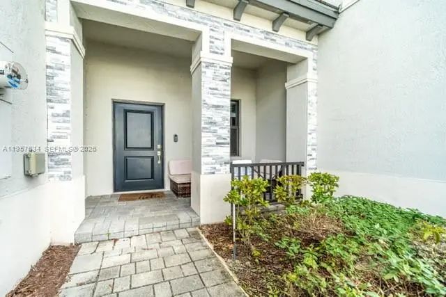 3 of 27 - 492 Nw 203rd Terrace, Miami Gardens, FL