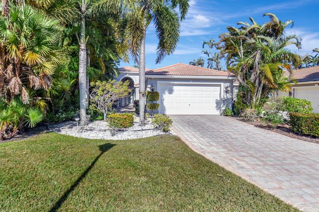 4022 Manchester Lake Drive, Lake Worth