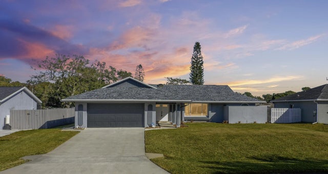 Photo of Listing #R11160212