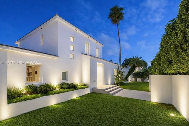 3325 Pine Tree Drive, Miami Beach