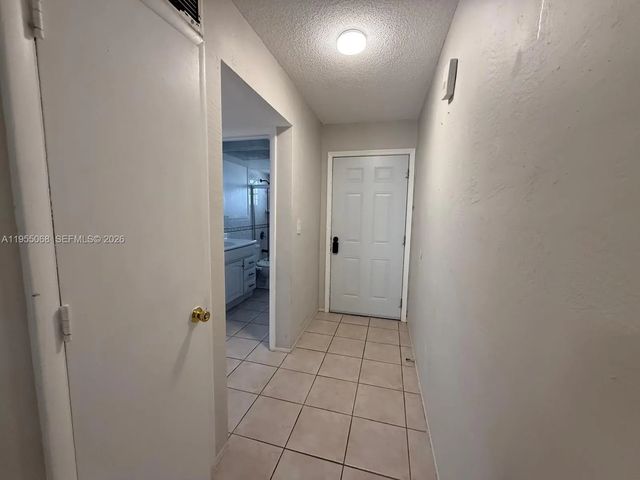5 of 25 - 20490 Nw 7th Avenue #15, Miami Gardens, FL