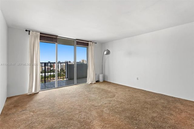 5 of 30 - 2780 Ne 183rd Street #1911, Aventura, FL