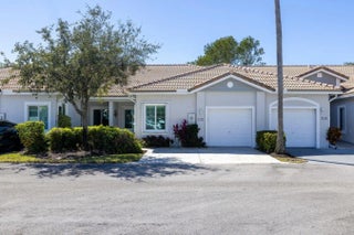 Photo of Listing #F10549976