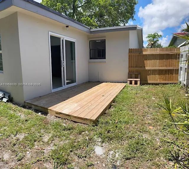3 of 15 - 3840 Ne 12th Avenue, Pompano Beach, FL