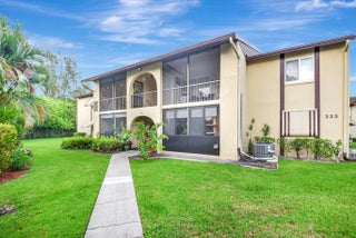 Photo of Listing #R11160290