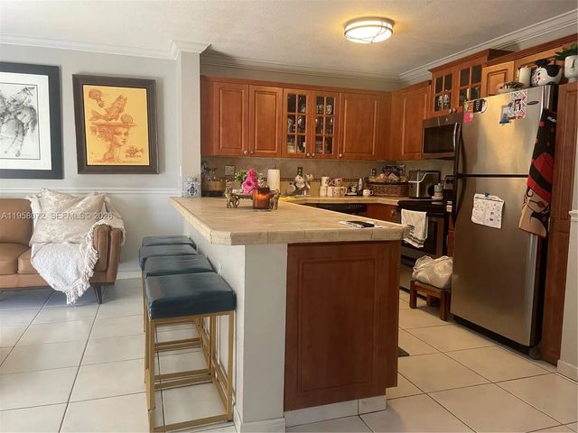 2 of 13 - 8851 Nw 119th Street #6102, Hialeah Gardens, FL