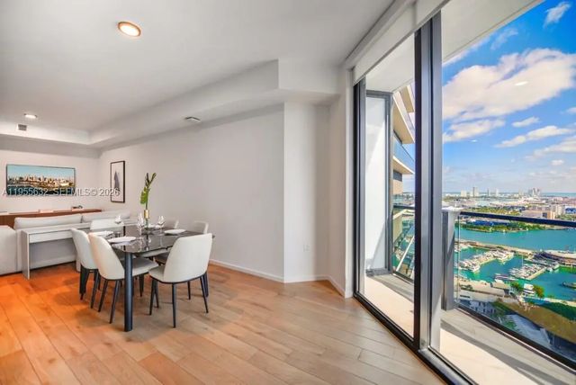 3 of 26 - 398 Ne 5th Street #2314, Miami, FL