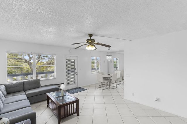 4 of 32 - 3028 Harwood D, Deerfield Beach, FL