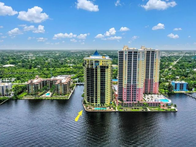 2 of 38 - 2797 1st Street #1605, Fort Myers, FL