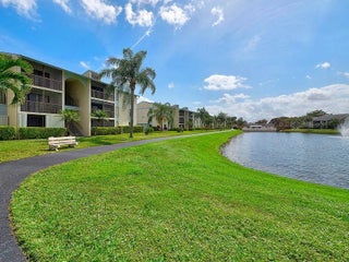 Photo of Listing #R11160344