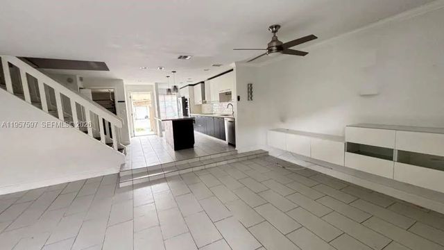 8191 Nw 8th Manor #5, Plantation