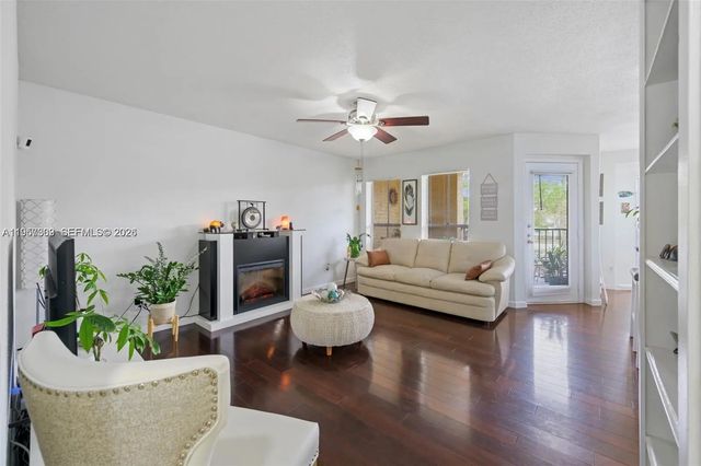 2 of 25 - 777 Riverside Drive #1521, Coral Springs, FL