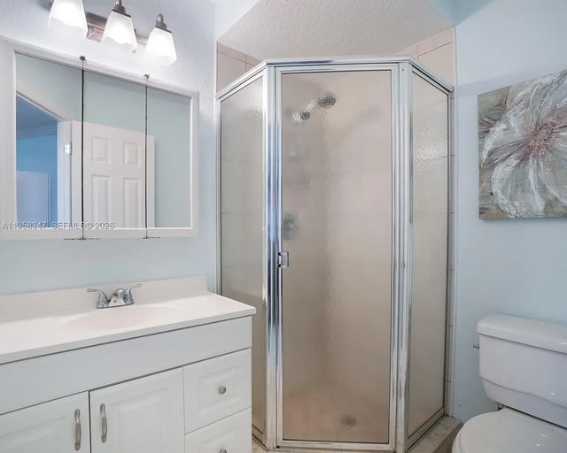 4 of 33 - 3531 Nw 50th Avenue #514, Lauderdale Lakes, FL