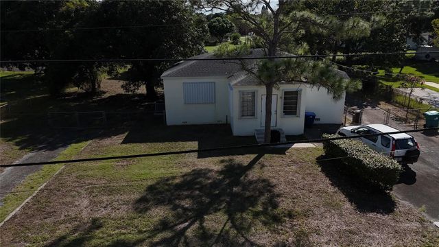 940 Nw 151st Street, Miami