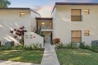 Photo of Listing #F10550168