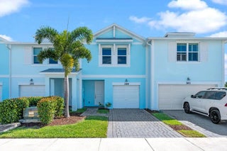 Photo of Listing #R11160504