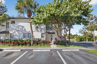 Photo of Listing #R11160516