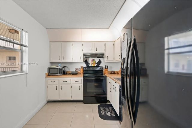 4 of 27 - 1800 Sw 81st Avenue #1309, North Lauderdale, FL