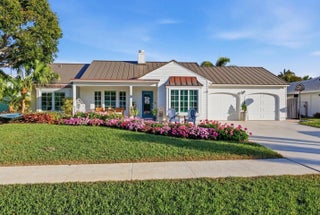 Photo of Listing #R11160547