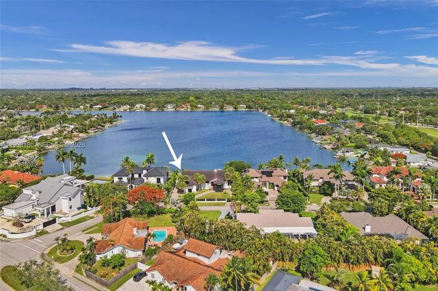 3 of 28 - 13724 Sw 92nd Court, Miami, FL