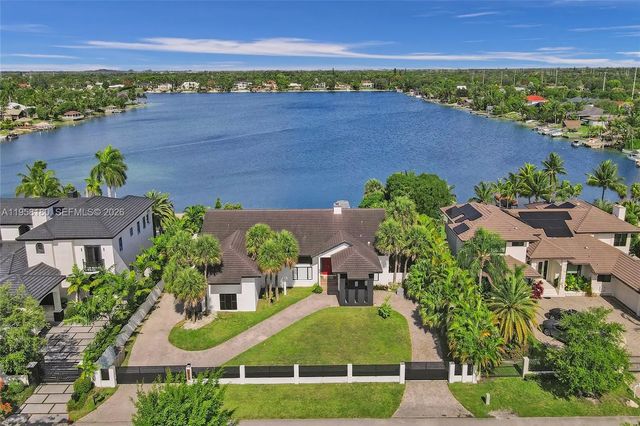 4 of 28 - 13724 Sw 92nd Court, Miami, FL