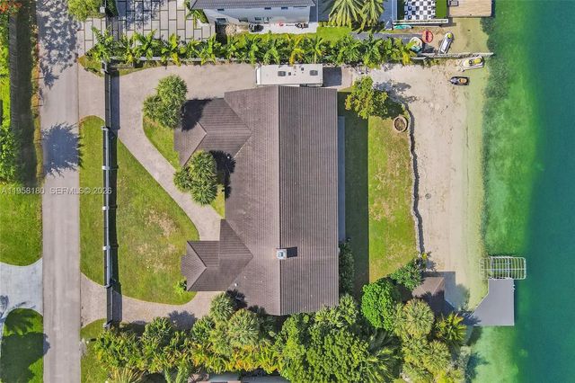5 of 28 - 13724 Sw 92nd Court, Miami, FL